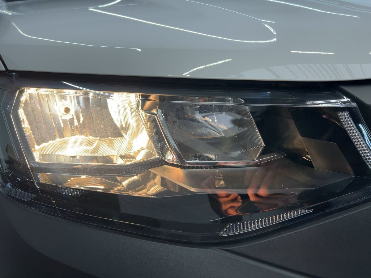 Caddy Maxi 1.5 TSI Cargo Navi Klima Einparkh. DAB+ Bluet.
