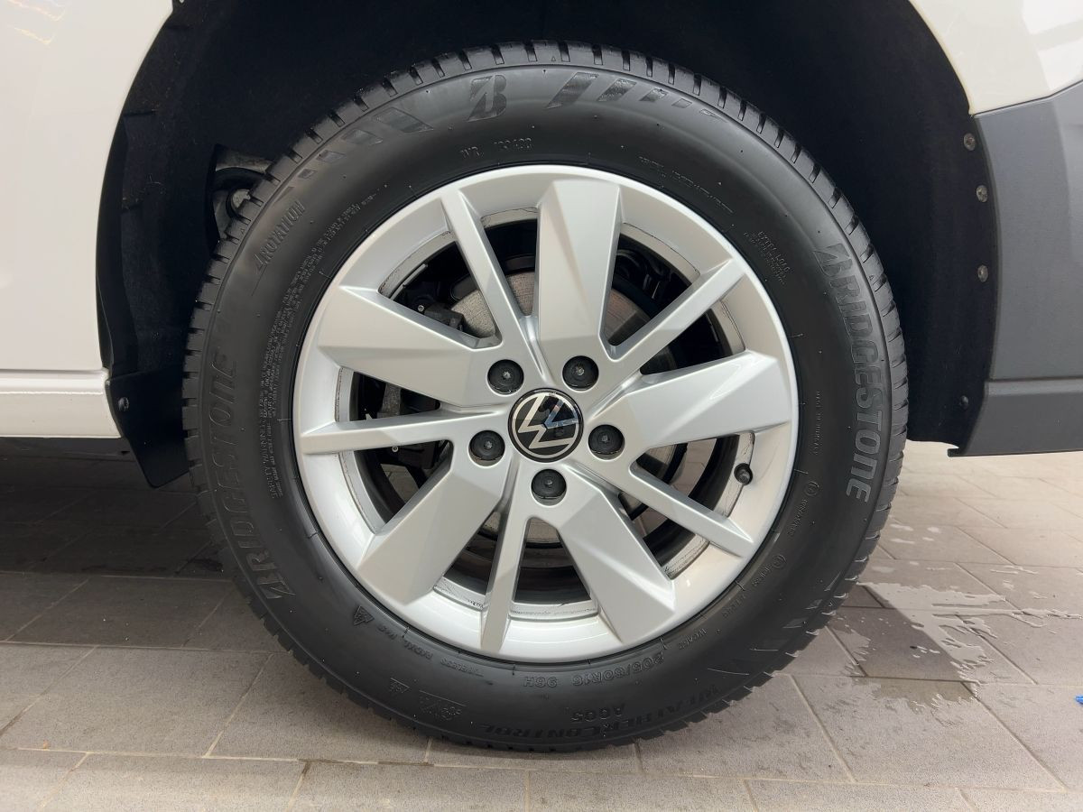 Caddy Maxi 1.5 TSI Cargo Navi Klima Einparkh. DAB+ Bluet.