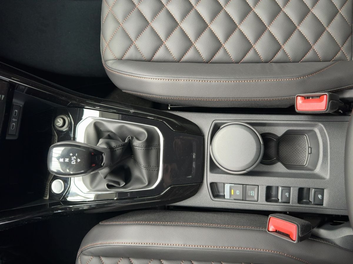 T-Roc Cabrio R-Line 1.5 l TSI 110 kW DSG AH*DCC
