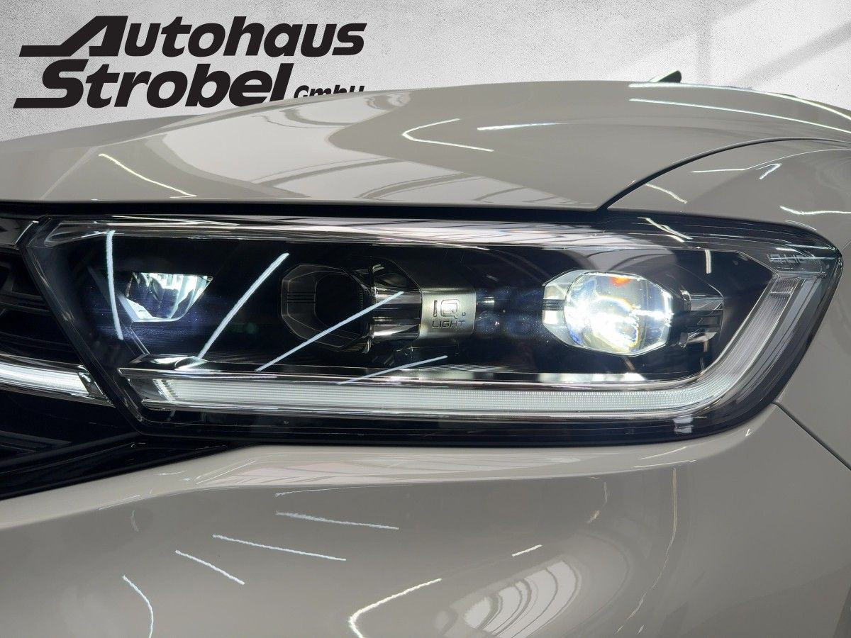 T-Roc Cabrio R-Line 1.5 l TSI 110 kW DSG AH*DCC