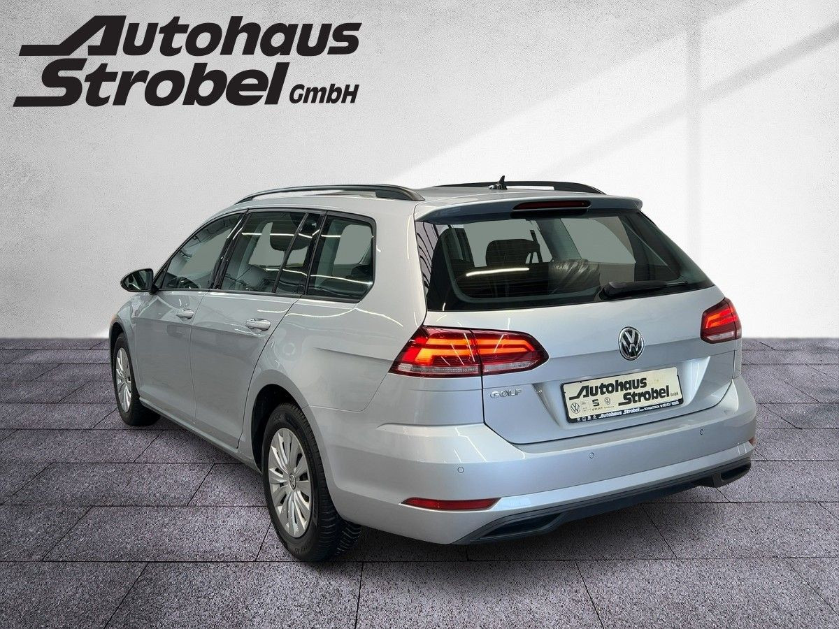 Golf VII Variant 1.6 TDI Trendline ab 3,99% Navi Tempo Einparkh. Bluet. Sitzh.