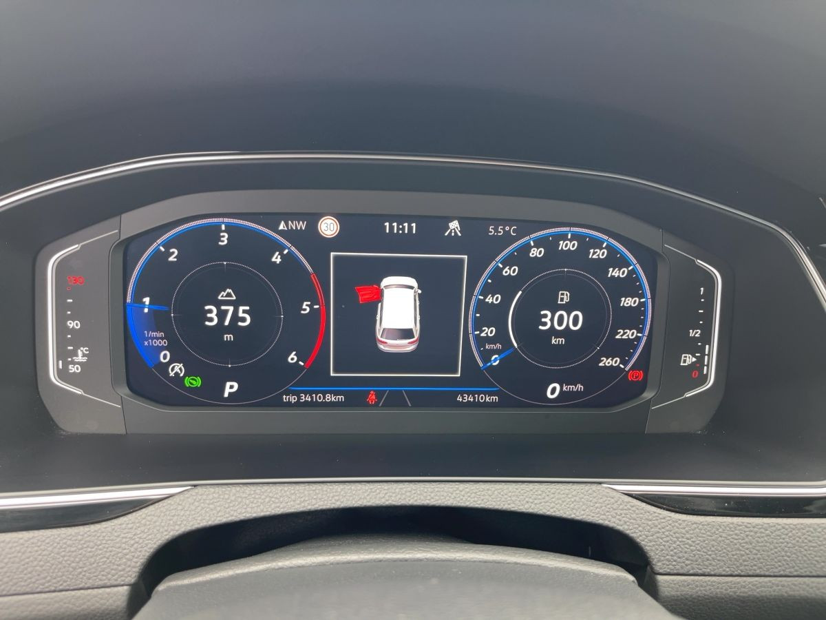 Passat Variant ALLTRACK 2.0 TDI DSG 4M AHK ACC Standh. LED-Matrix Navi ergo Kamera