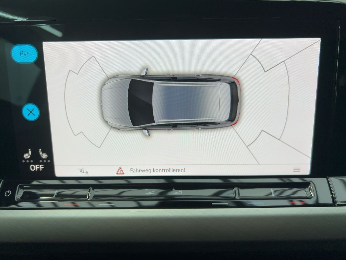 Golf VIII Variant 1.5 eTSI DSG Life ab 3,99% ACC Navi LED-Matrix Einparkh. Keyless Side Ass.
