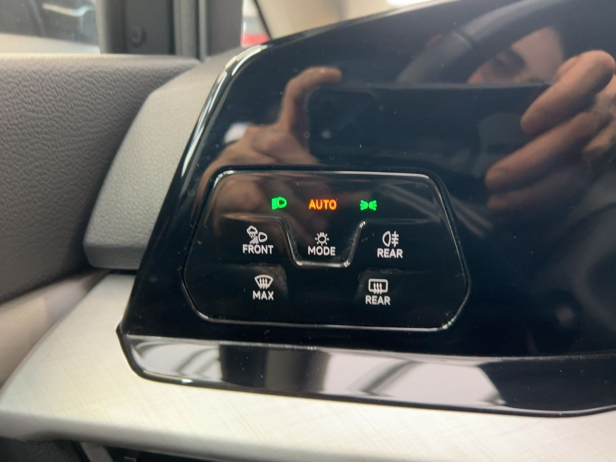 Golf VIII Variant 1.5 eTSI DSG Life ab 3,99% ACC Navi LED-Matrix Einparkh. Keyless Side Ass.