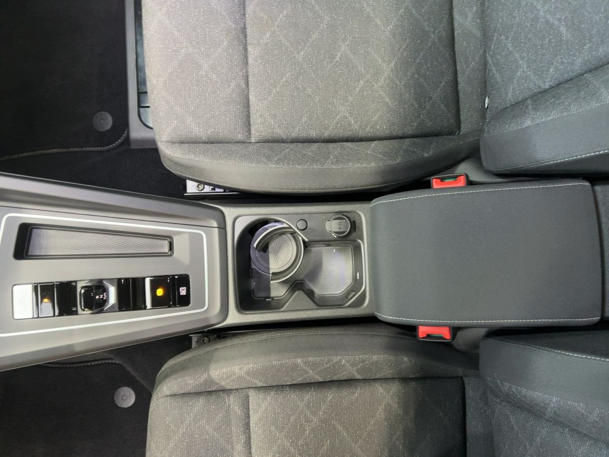 Golf VIII Variant 1.5 eTSI DSG Life ab 3,99% ACC Navi LED-Matrix Einparkh. Keyless Side Ass.