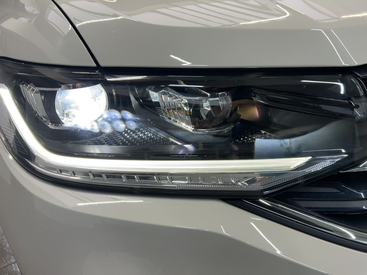 T-Cross 1.5 TSI DSG Style ab 3,99% ACC Navi LED Kamera Keyless Lane Ass. Sitzh.