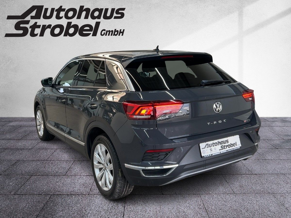 T-Roc 2.0 TDI DSG 4M Sport Navi Lane Ass. Climatronic Bluet. Sitzh. Front Ass.