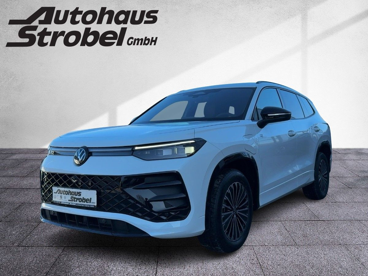 Tayron R-Line eHybrid  AHK*IQ.Light*Navi*Pano*WR