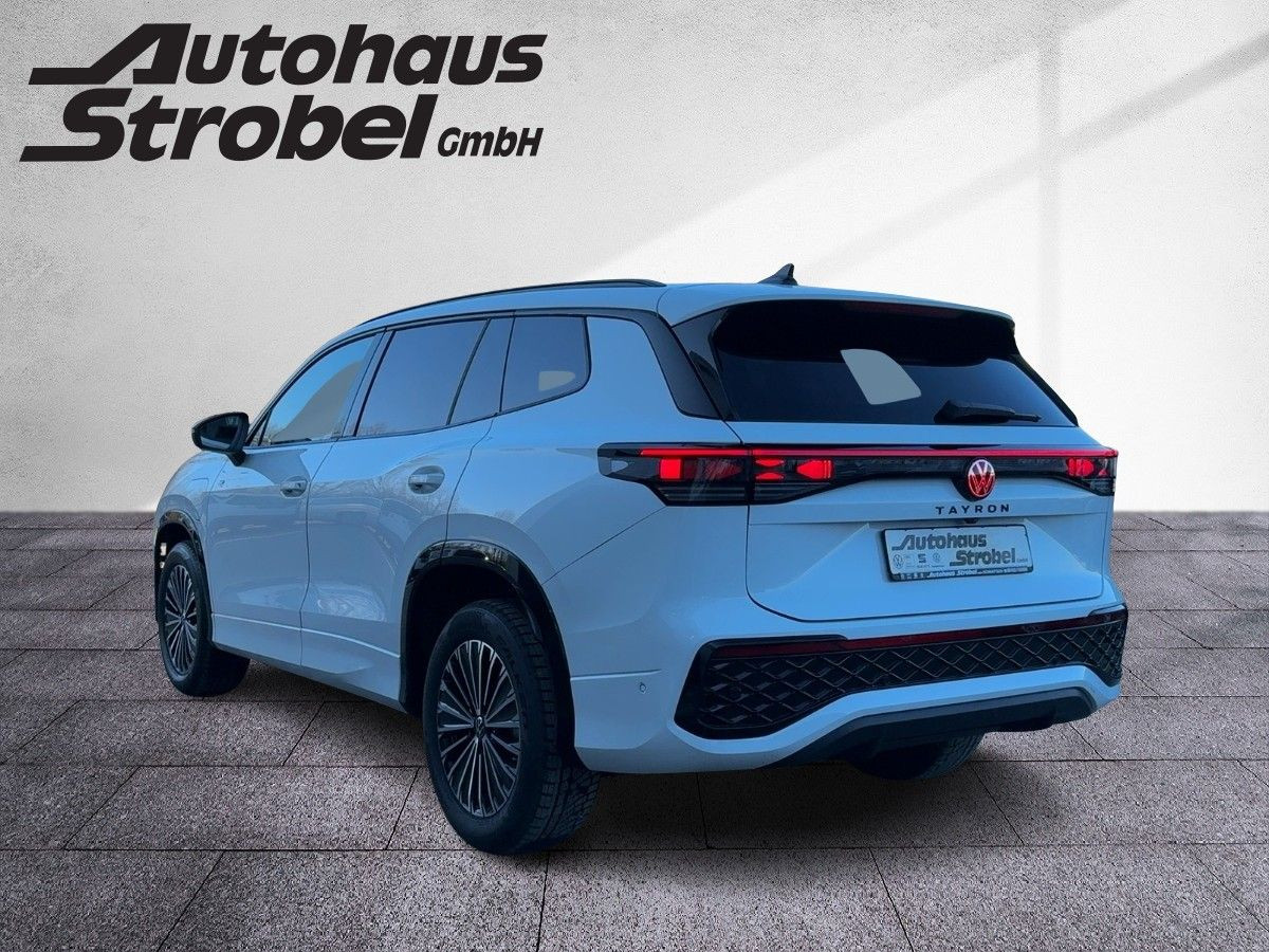Tayron R-Line eHybrid  AHK*IQ.Light*Navi*Pano*WR