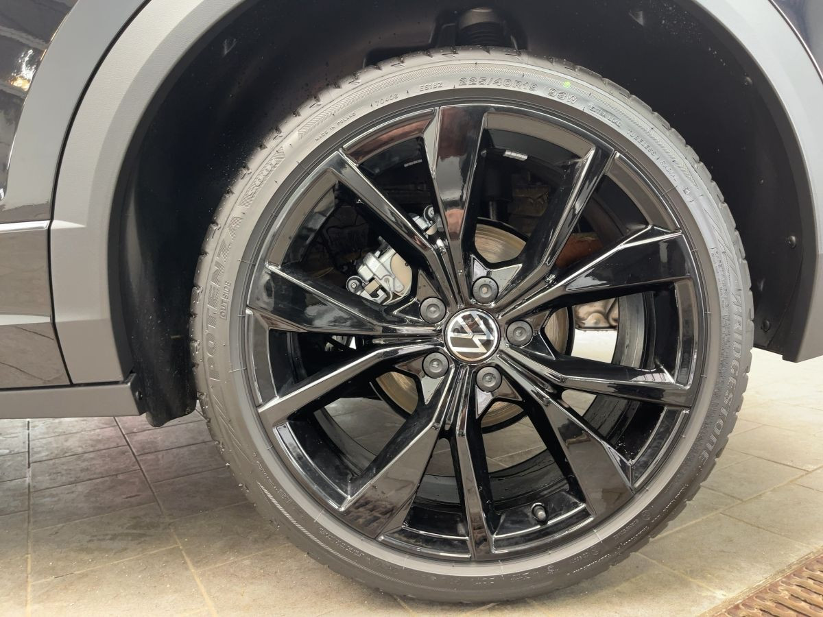 T-Roc R-Line 1.5 TSI DSG AHK*Kamera*LED*Navi*WR