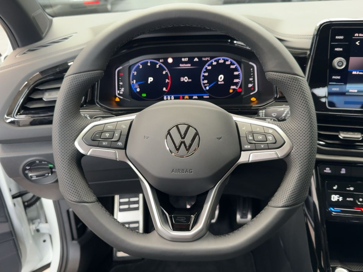 T-Roc R-Line 1.5 TSI DSG AHK*Kamera*LED*Navi*WR