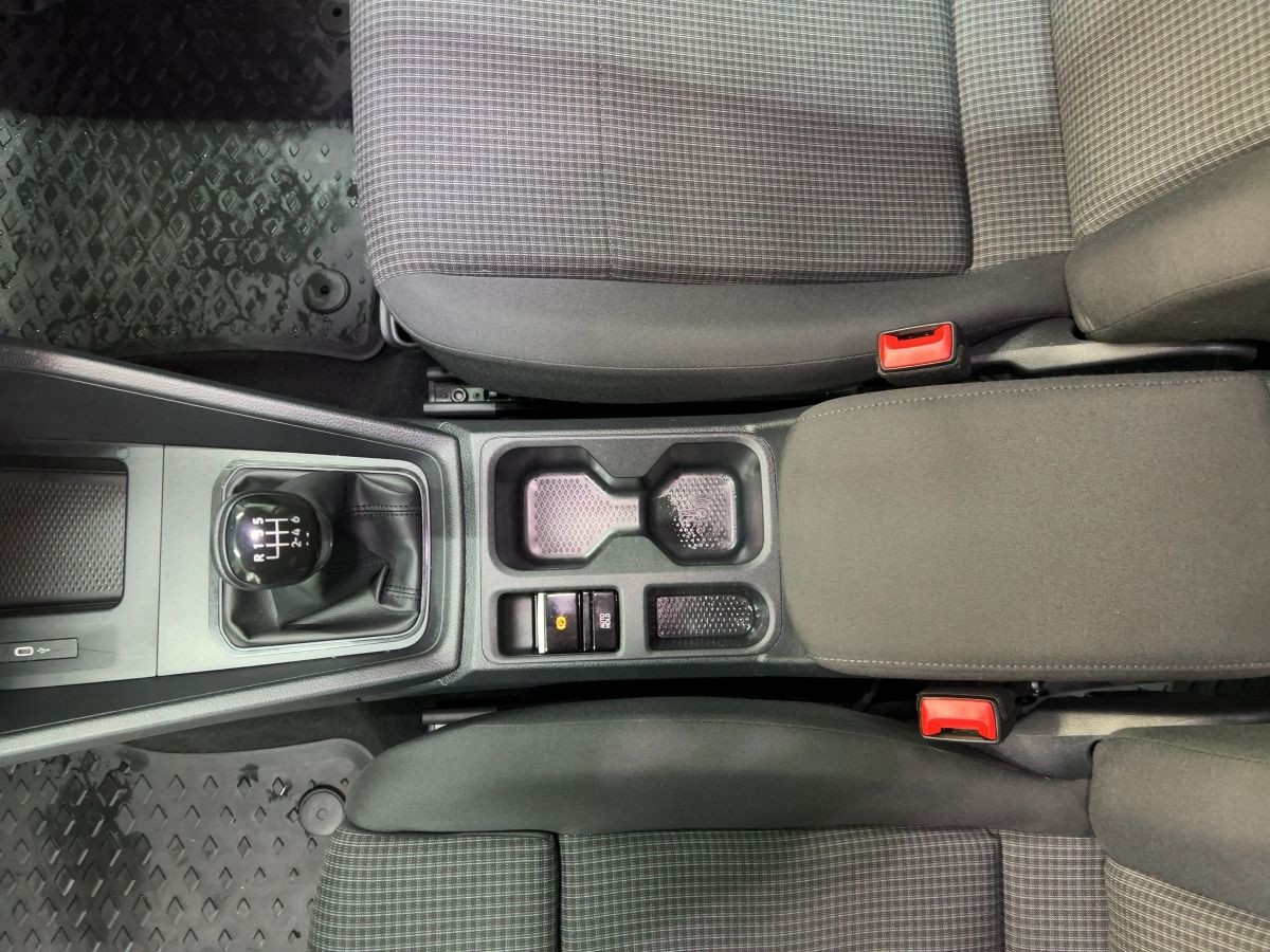 Caddy 1.5 TSI AHK Heckflügeltüren ClimatronicTempo Bluet. Sitzh.