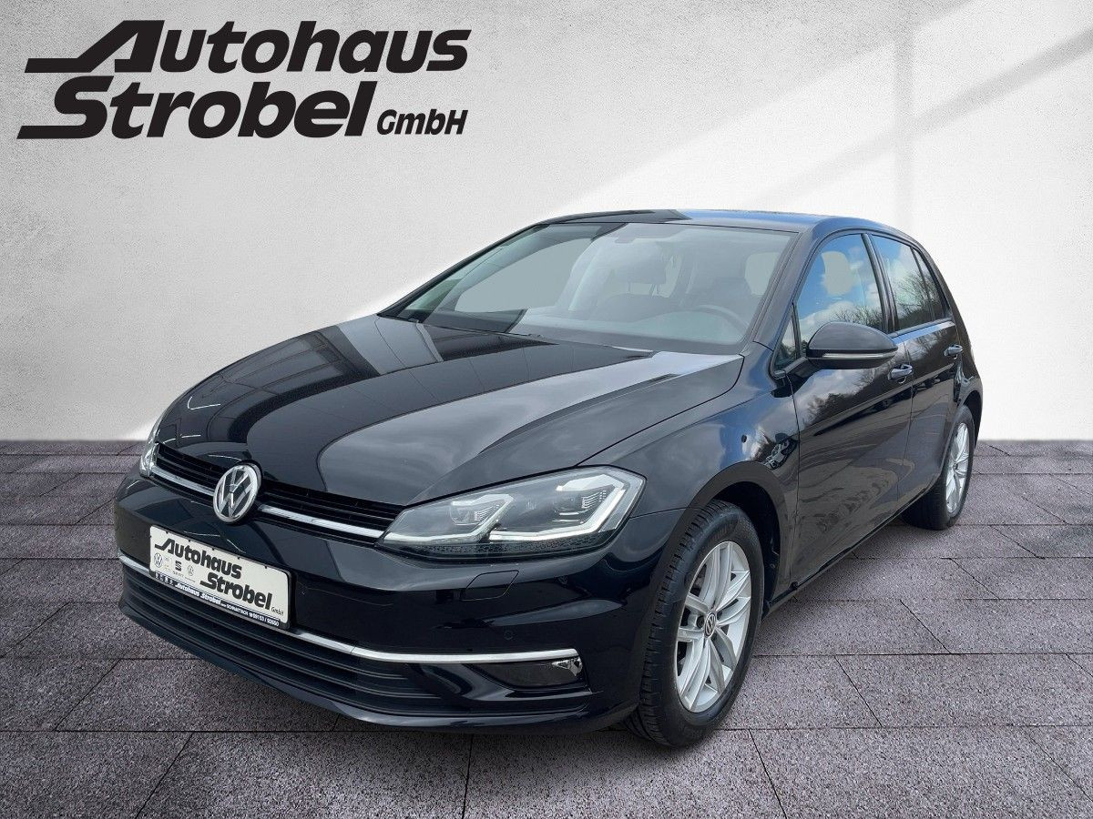 Golf VII 1.6 TDI DSG Comfortline ACC LED Navi Sitzhzg Front-Ass Bluet. Parkpilot