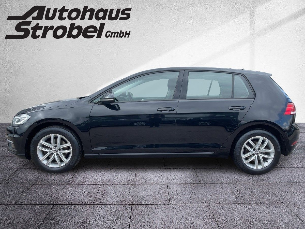 Golf VII 1.6 TDI DSG Comfortline ACC LED Navi Sitzhzg Front-Ass Bluet. Parkpilot
