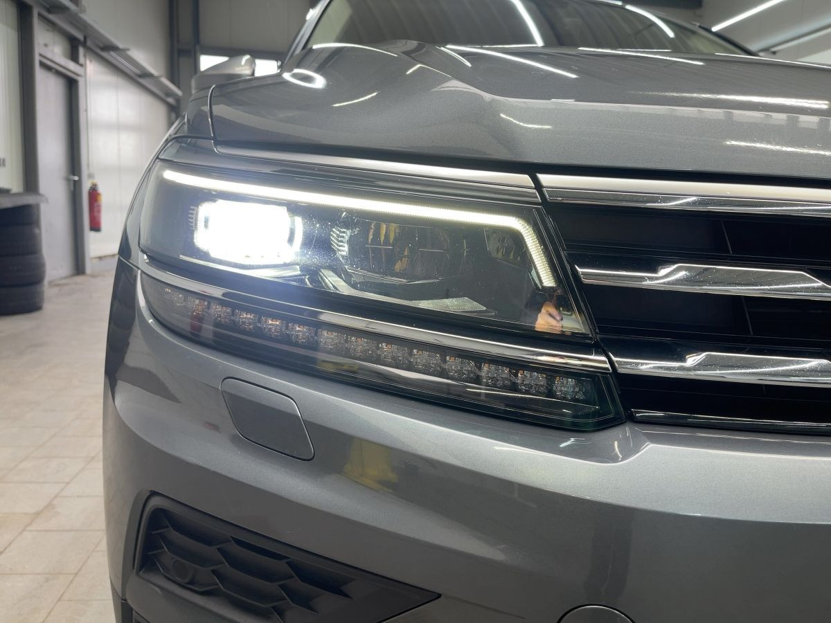 Tiguan Allspace 2.0 TDI DSG 4M Highline ACC DCC AHK Navi LED Area View 