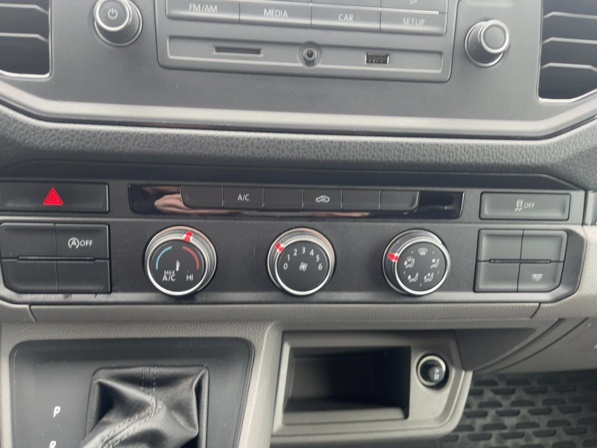 Crafter Pritsche EK 2.0 TDI DSG AHK Hochplane Klima Bluet. Lane Ass.