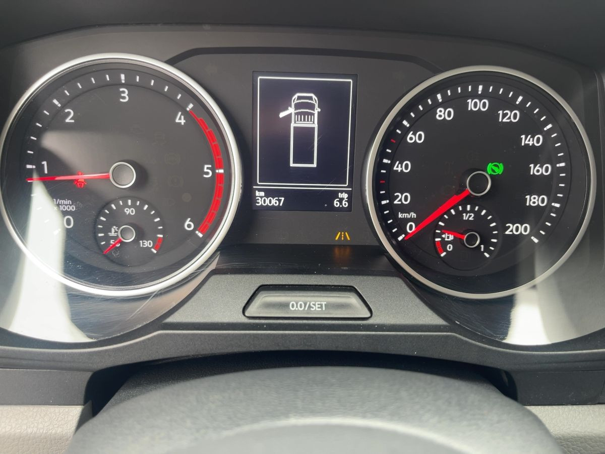 Crafter Pritsche EK 2.0 TDI DSG AHK Hochplane Klima Bluet. Lane Ass.