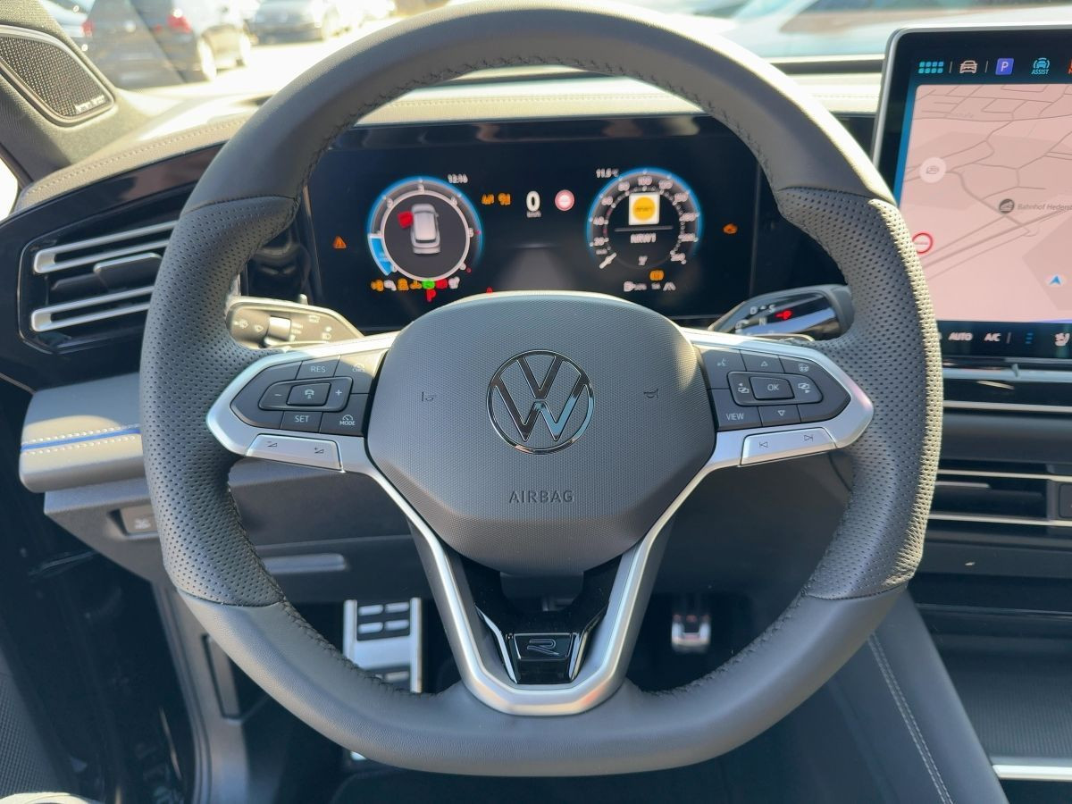 Tiguan R-Line 2,0 TDI 142 kW DSG 4M*Pano*Leder