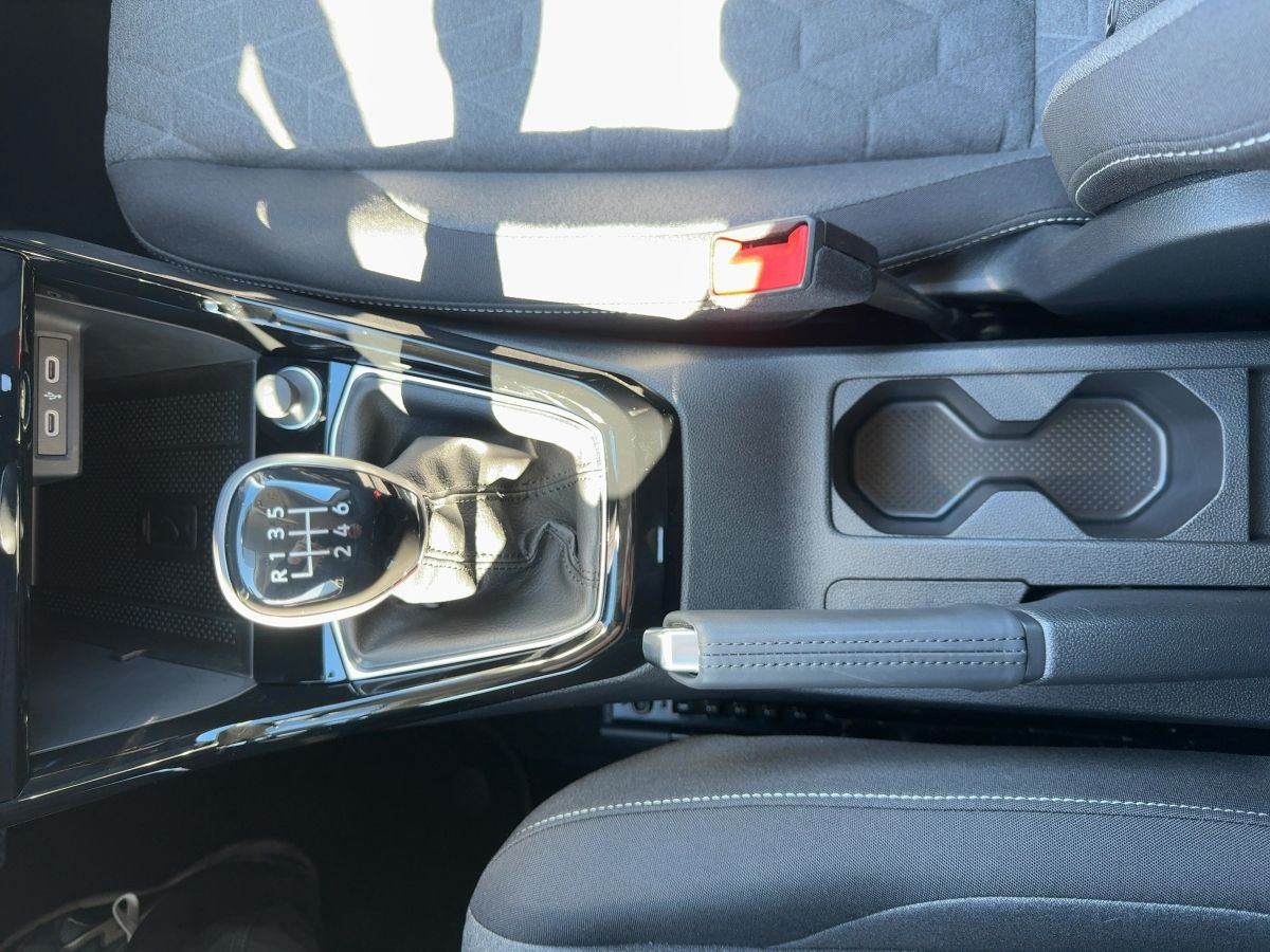 T-Cross 1.0 TSI Life AHK ACC LED Lane-Ass Sitzhzg Start/Stopp DAB+ Bluet.