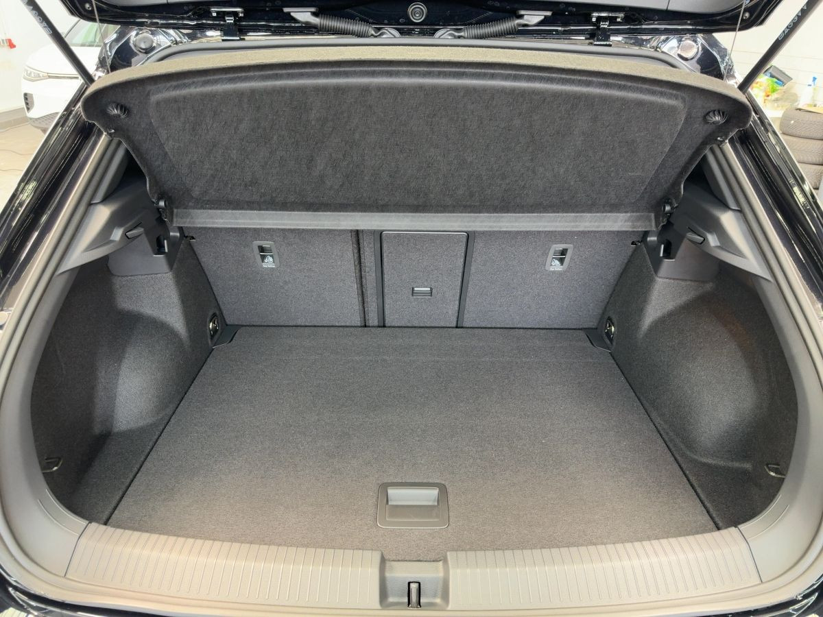 T-Roc Style 1.5 l TSI 110 kW AHK*Kamera*Navi*WR