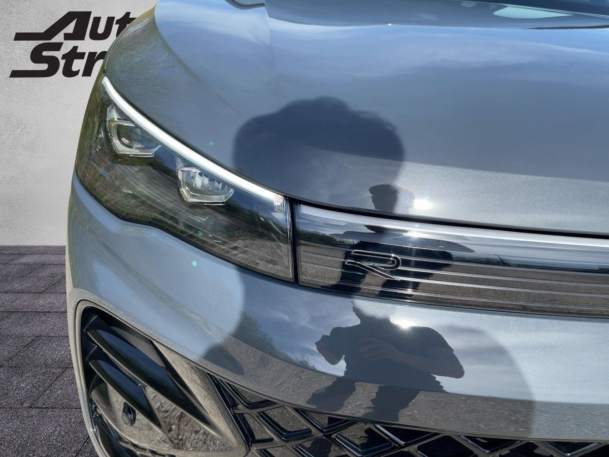Tiguan R-Line 2,0 TDI 142 kW DSG 4M* AHK*Navi*WR
