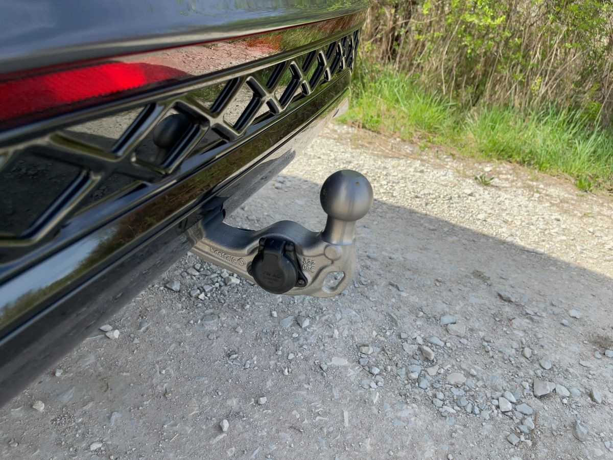 Tiguan R-Line 2,0 TDI 142 kW DSG 4M* AHK*Navi*WR