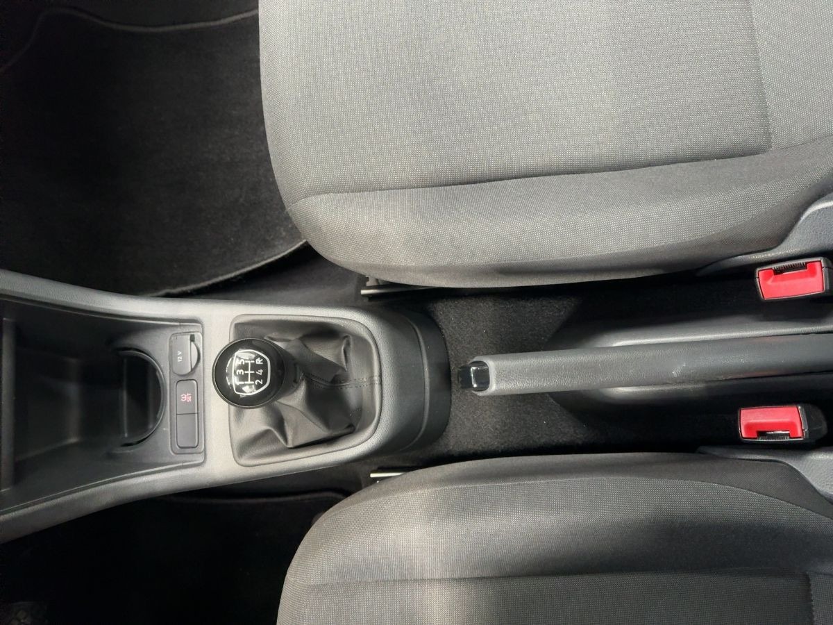 up! 1.0 move up! Kamera Tempo Klima Bluetooth DAB+ Elektr. FH