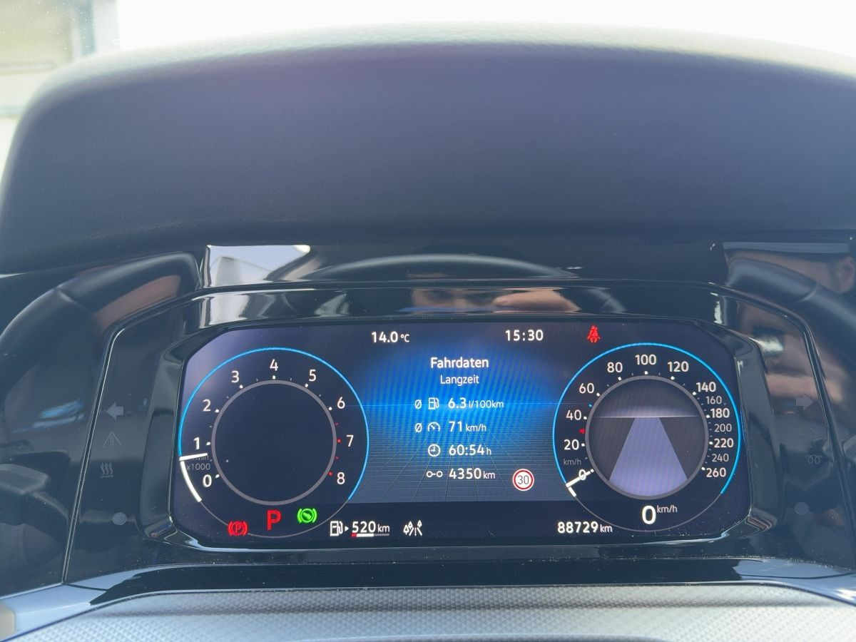 Golf VIII 1.5 eTSI DSG Life 