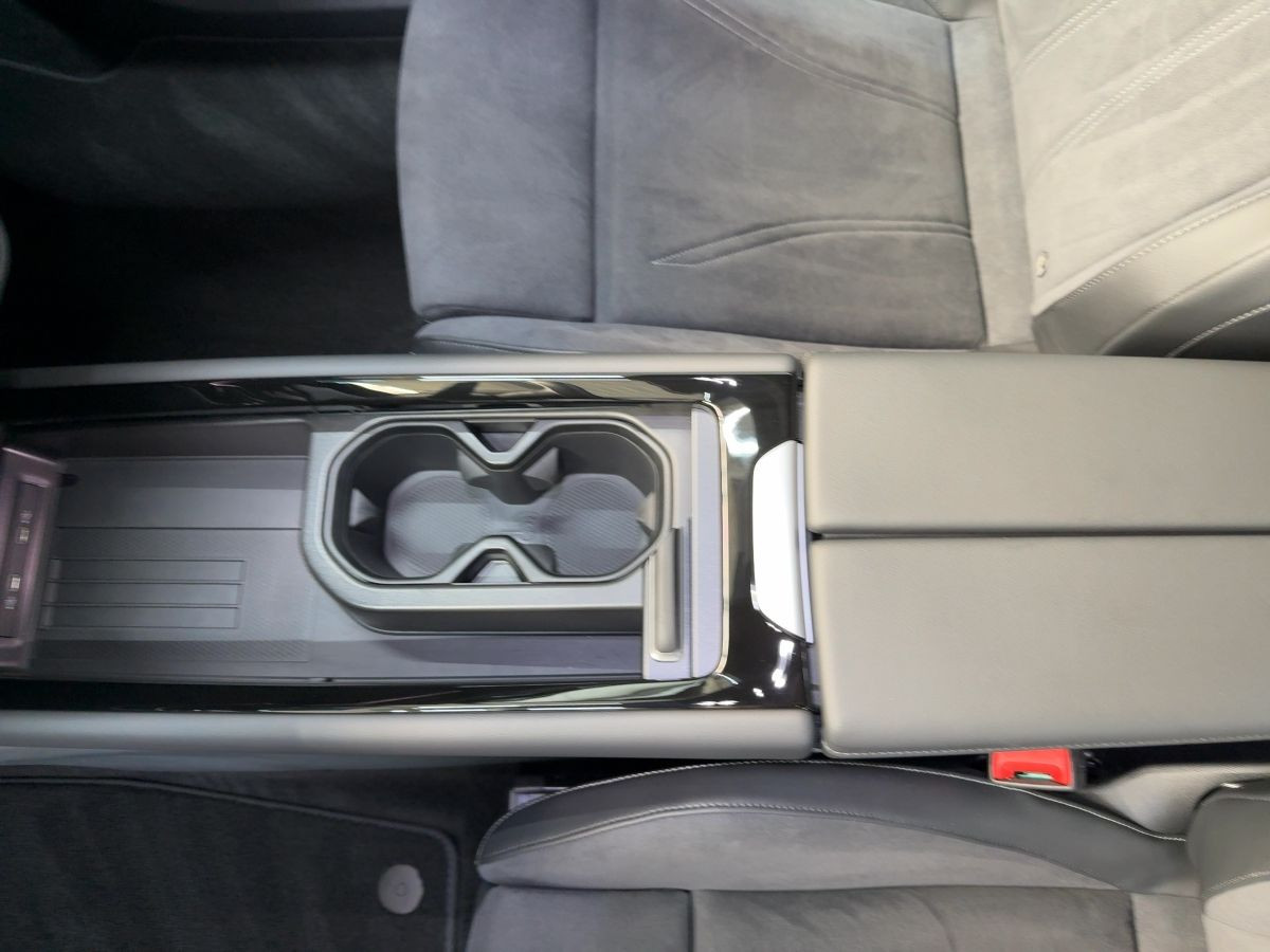 ID.7 Tourer Pro S 210kW ab 1,49% ACC DCC HUD AHK IQ.LIGHT Memory Climatronic Area View