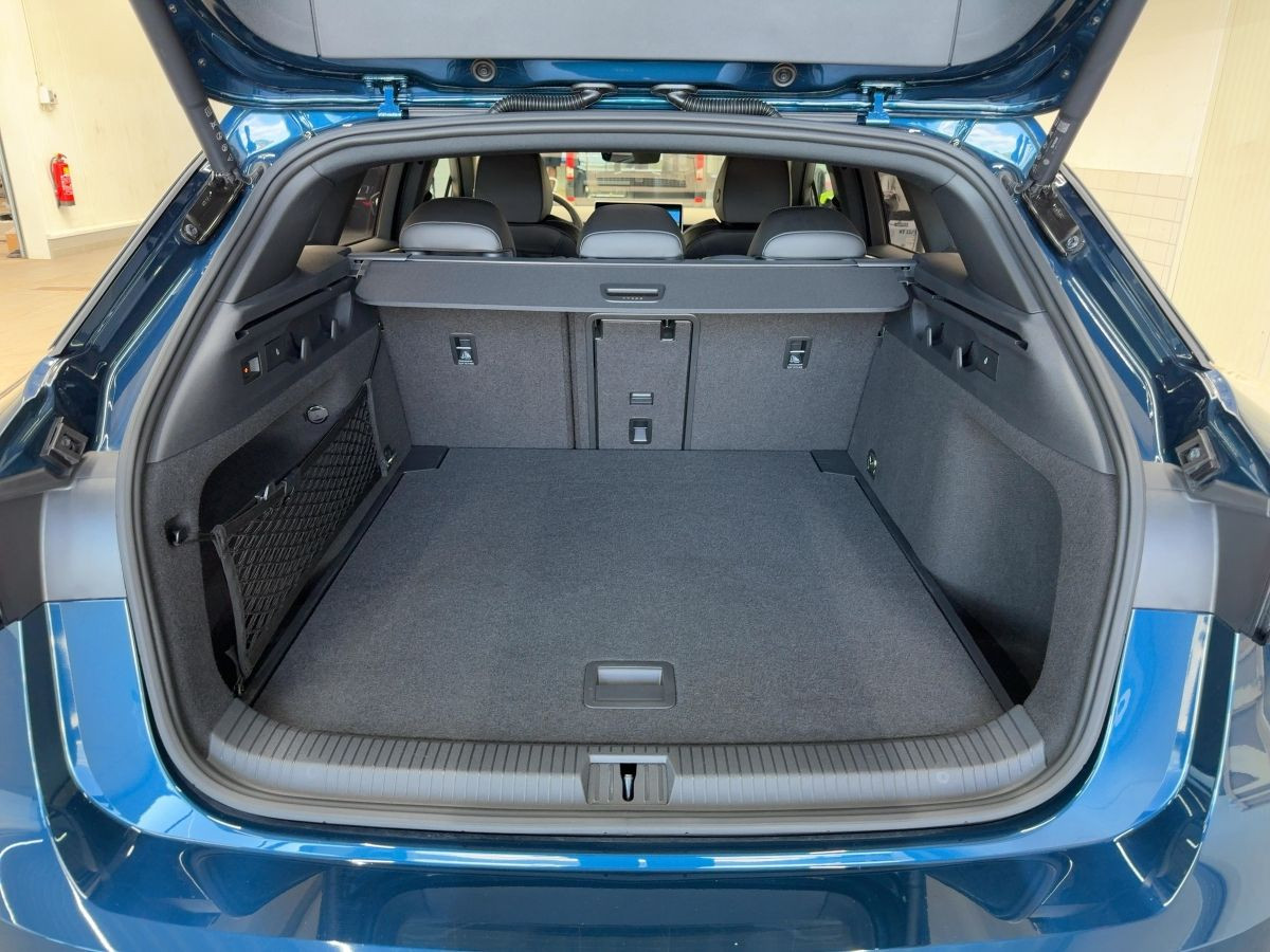 ID.7 Tourer Pro S 210kW ab 1,49% ACC DCC HUD AHK IQ.LIGHT Memory Climatronic Area View