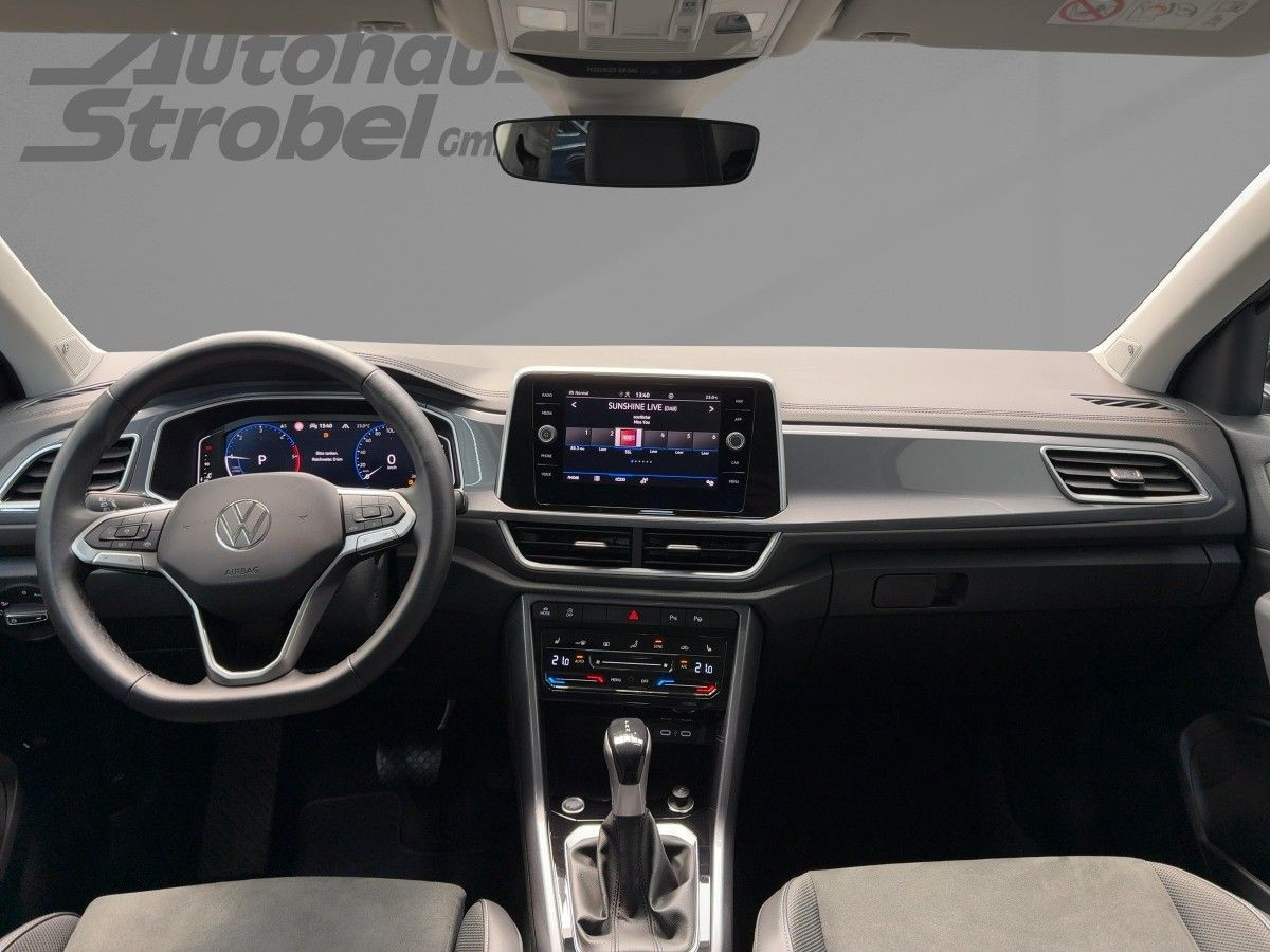T-Roc 2.0 TDI DSG Style ACC Navi AHK IQ.LIGHT Climatronic Beats Kamera CarPlay