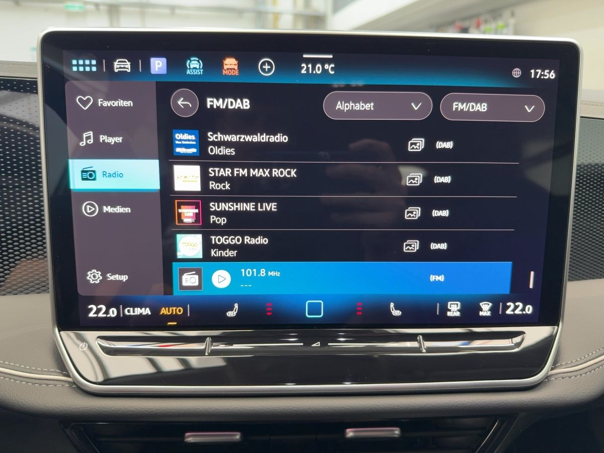 Passat Business 2.0 TDI 110 kW 7-Gang-DSG LED*WR