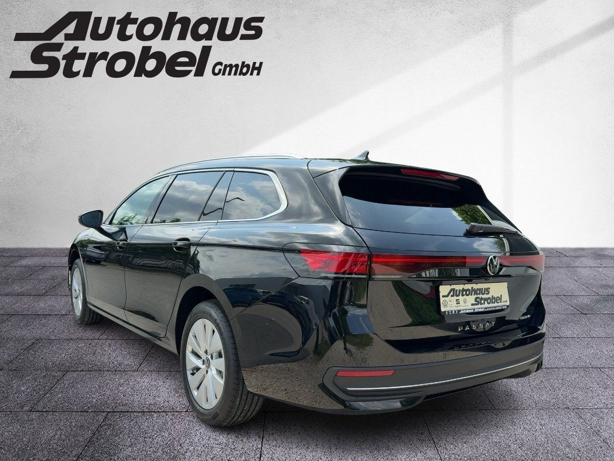 Passat Business 1,5 l eHybrid OPF 130 kW (177 PS) / 85 KW (115 PS) 6-Gang-Doppelkupplungsgetriebe DSG