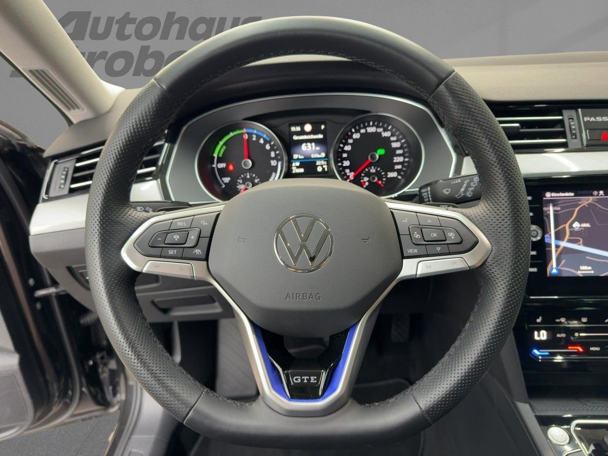 Passat Variant GTE 1.4 TSI DSG ACC LED Navi Kamera Sitzhzg Bluet. Lane-Ass Climatronic