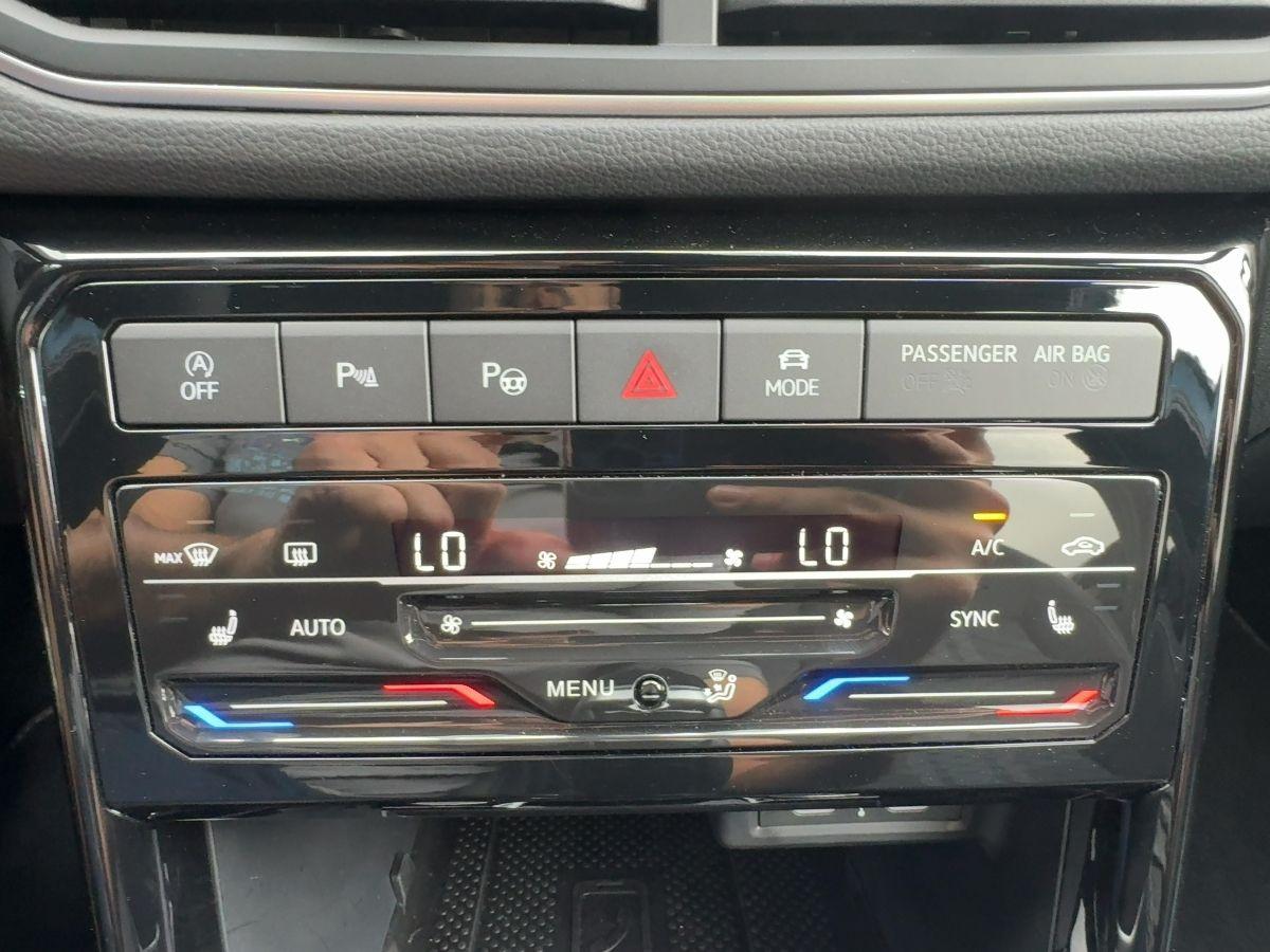 T-Cross 1.0 TSI DSG R-Line AHK ACC LED-Matrix Navi Kamera