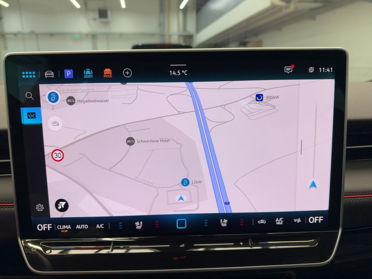 ID.7 GTX 250 kW 4M ab 1,49% 91 kWh Wärmep. DCC AHK LED-Matrix