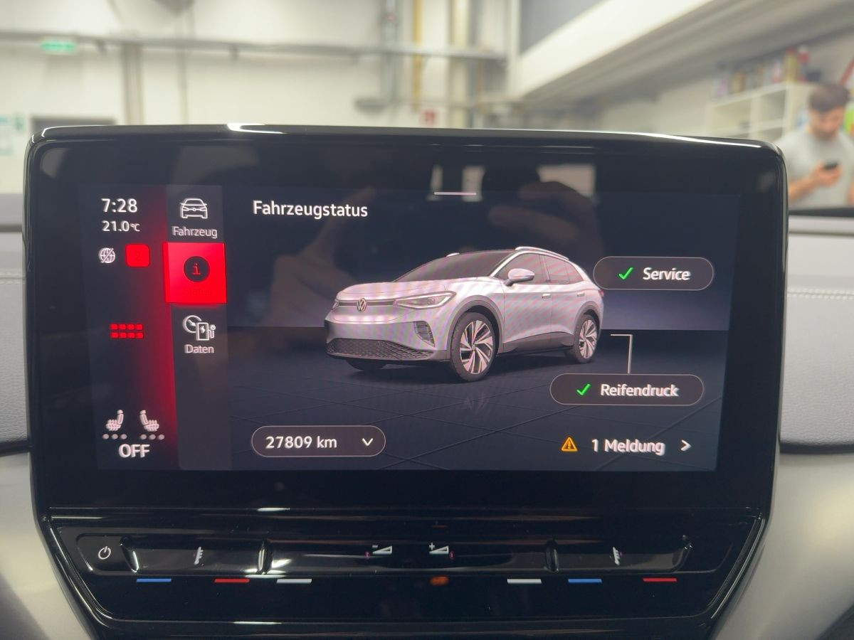 ID.4 Pro Performance 82 kWh Wärmep. ab 1,99% ACC AHK Navi LED-Matrix Kamera