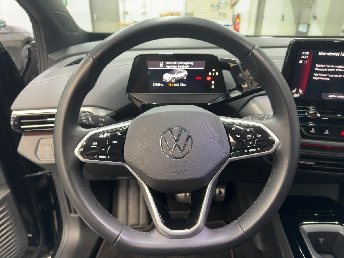 ID.4 Pro Performance 82 kWh Wärmep. ab 1,99% ACC AHK Navi LED-Matrix Kamera