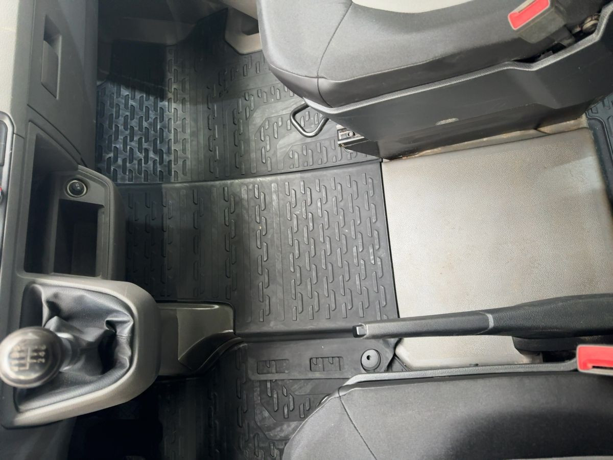 Crafter Pritsche 35 2.0 TDI DOKA