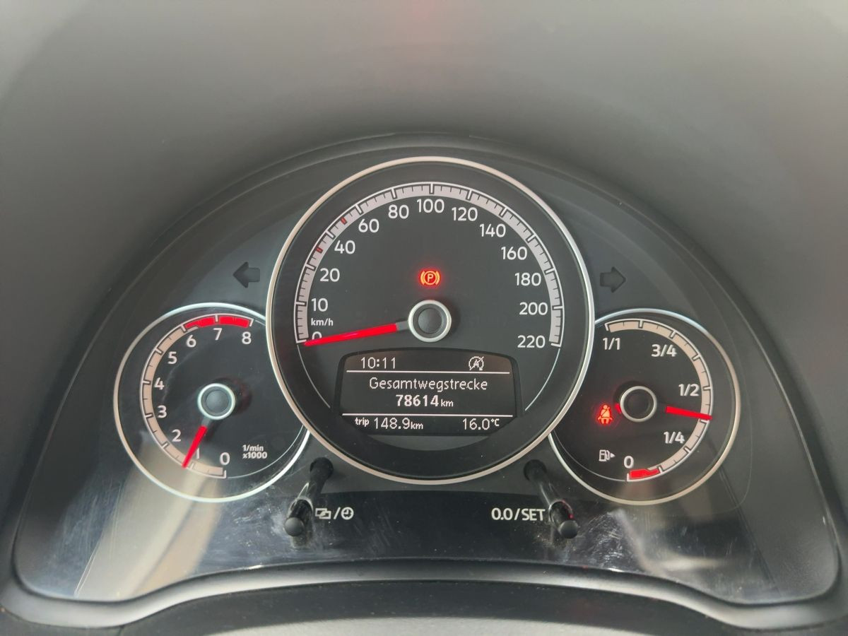 up! 1.0 move up! ab 3,99% Kamera DAB+ Climatronic Tempo Bluet.