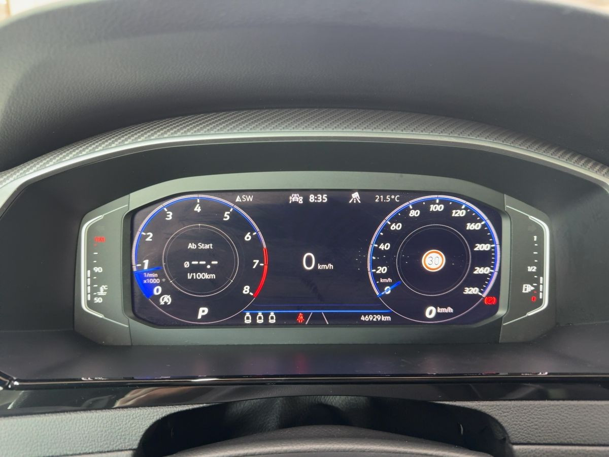 Arteon Shootingbrake R 2.0 TSI DSG 4M DCC ACC AHK LED Navi Kamera Leder Ambiente Bluet.