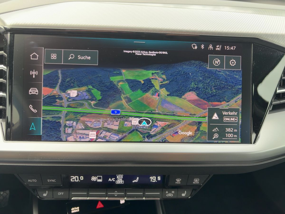Q4 e-tron Quattro 82 kWh advanced MMI-Navi-Plus LED Kamera Sitzh.