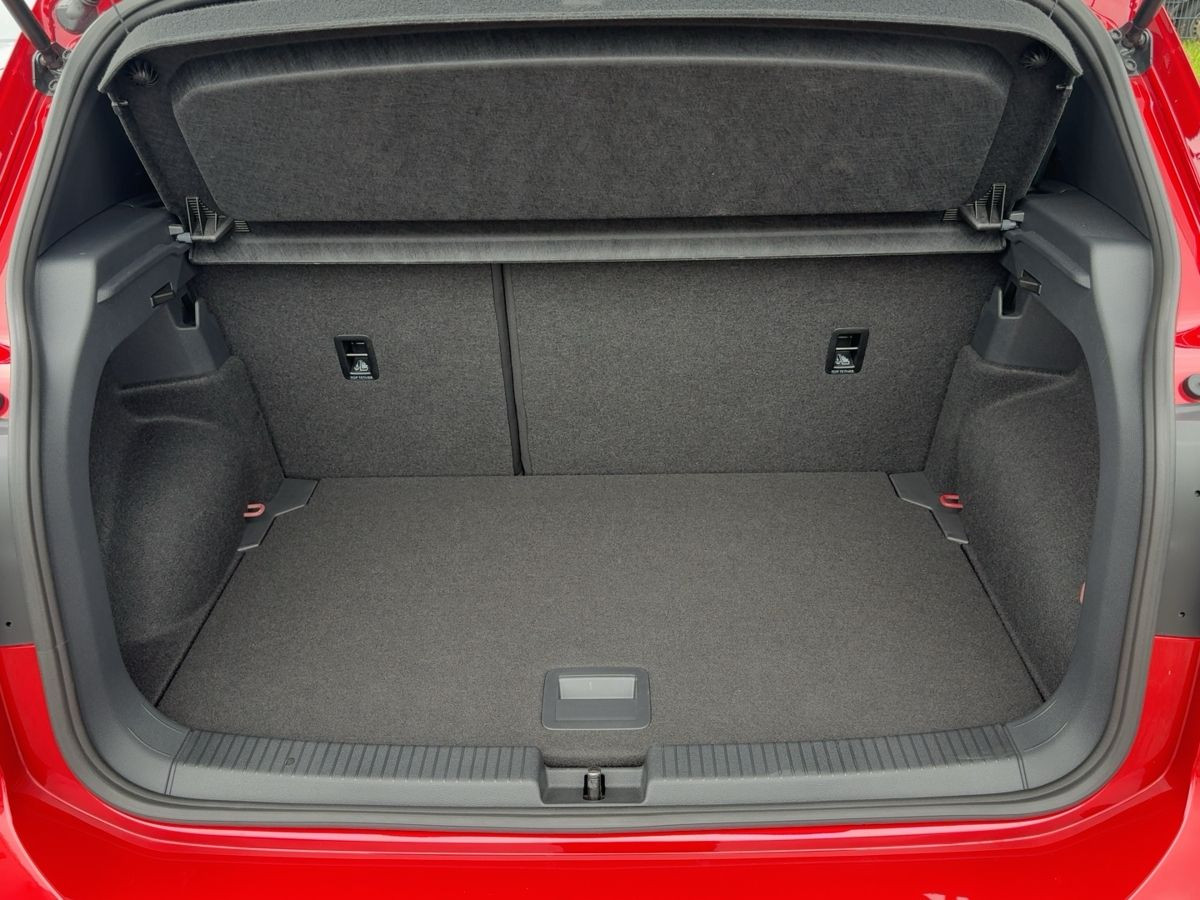 T-Cross 1.0 TSI DSG R-Line ab 3,99% ACC Navi LED-Matrix Kamera Beatsaudio