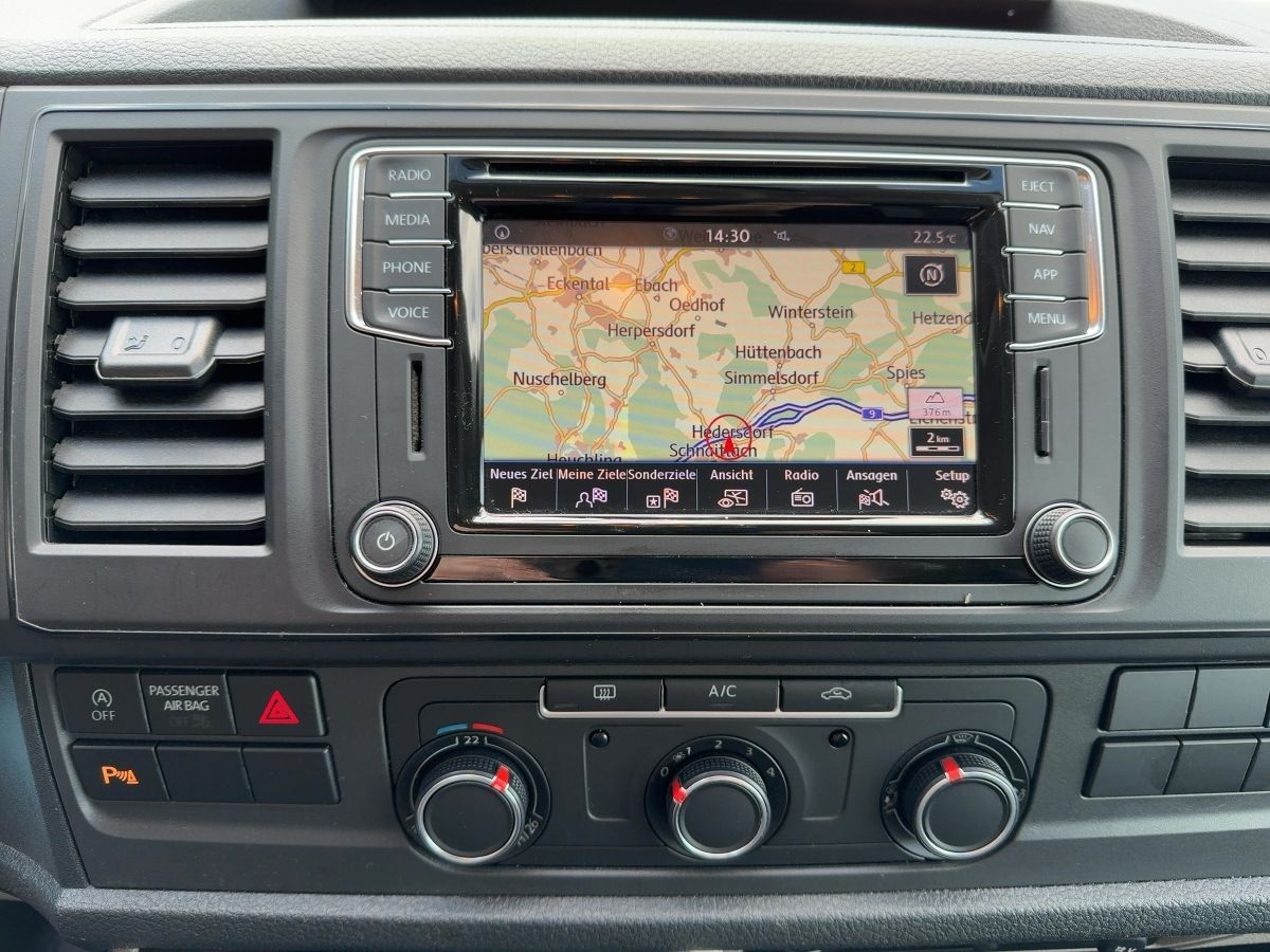 T6 Kombi T6 2.0 TDI LR 9-Sitze Navi Klima Bluet. Parkp. elektr. Spiegel + FH