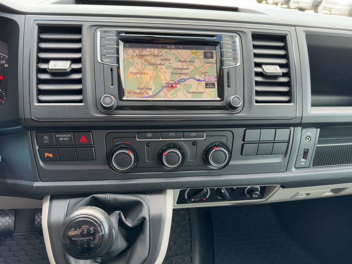 T6 Kombi T6 2.0 TDI LR 9-Sitze Navi Klima Bluet. Parkp. elektr. Spiegel + FH