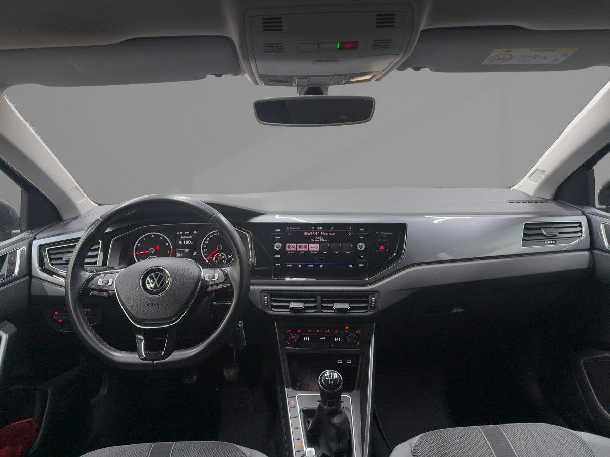 Polo 1.0 TSI Highline ACC Navi Kamera Climatronic Bluet. Sitzh.