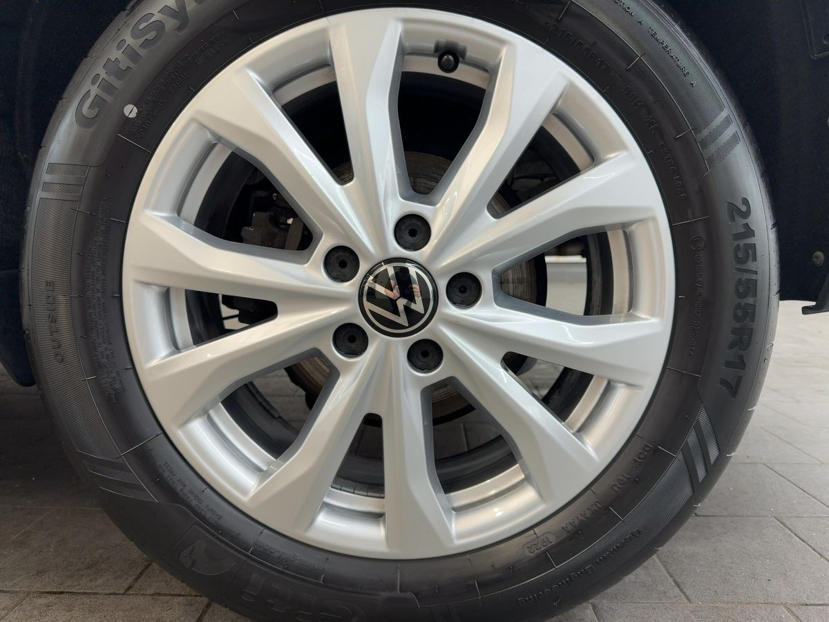 Caddy 2.0 TDI DSG AHK Navi Standh. LED Kamera Tempo Climatronic Sitzh.