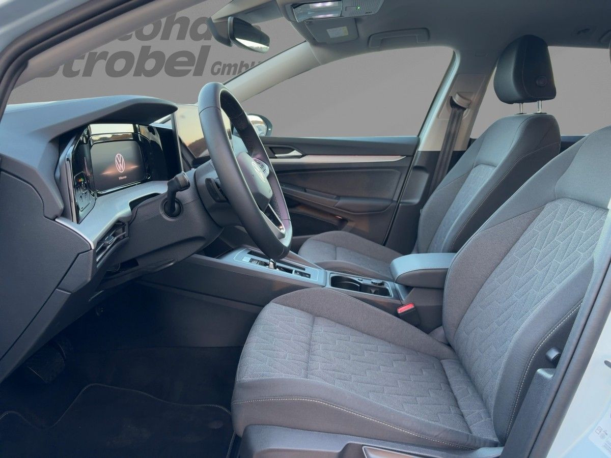 Golf VIII Variant 1.5 eTSI DSG Life ab 2,99% AHK ACC LED-Matrix Head-Up Kamera Navi Side-Ass