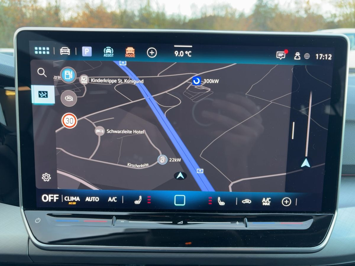 Golf VIII Variant 1.5 eTSI DSG Life ab 2,99% AHK ACC LED-Matrix Head-Up Kamera Navi Side-Ass