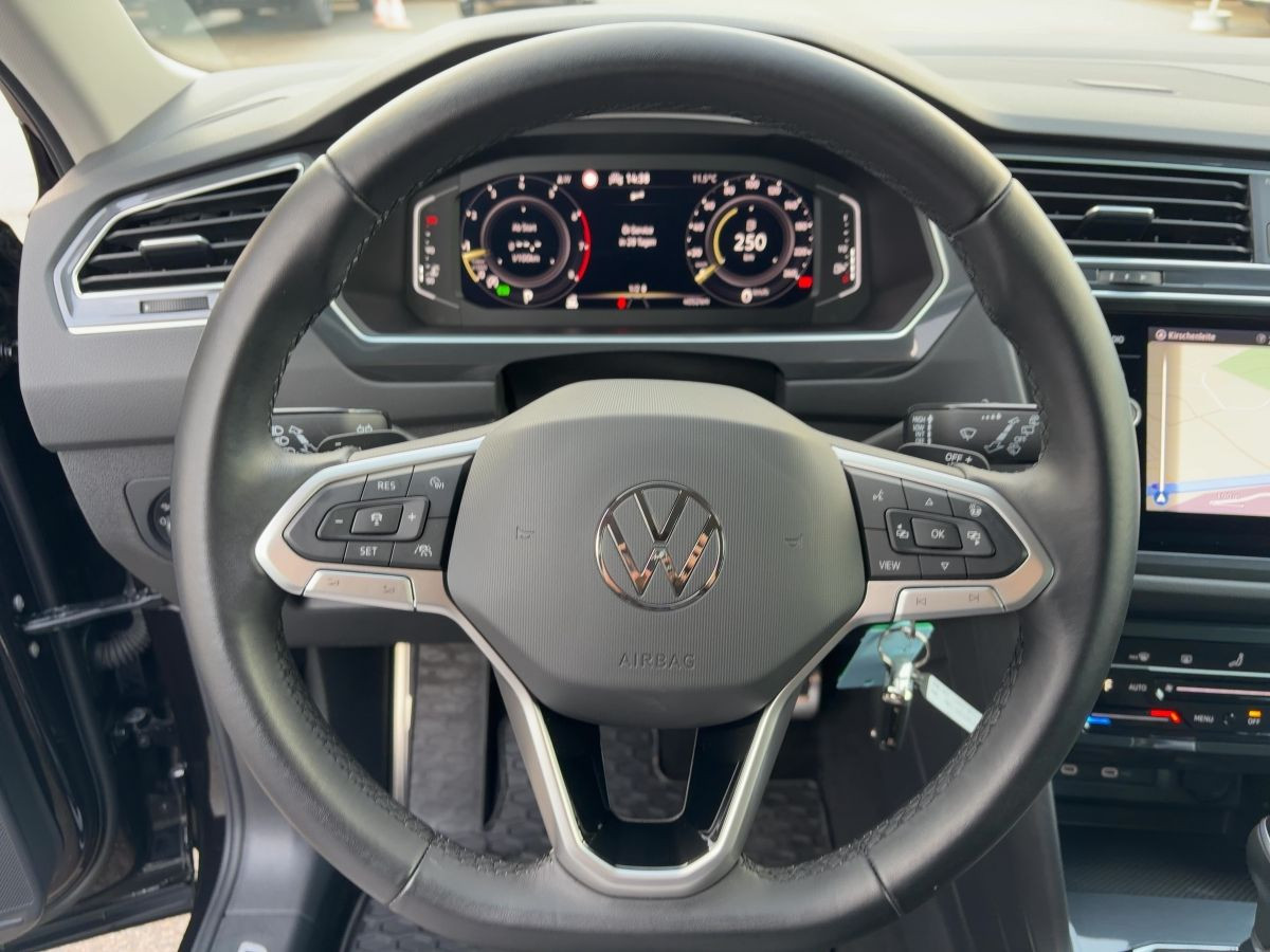 Tiguan 1.5 TSI DSG Elegance ACC Navi LED-Matrix Kamera Side Ass. Climatronic